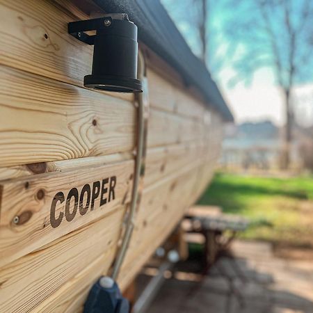 Wohnen im CampingCube direkt am Rhein Köln Exterior foto